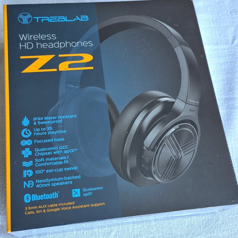 New Wireless HD Headphones Z2 Treblab